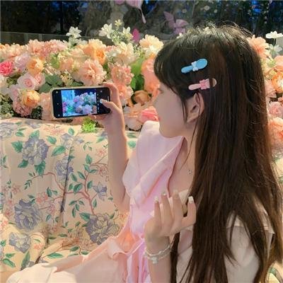 她来自未来